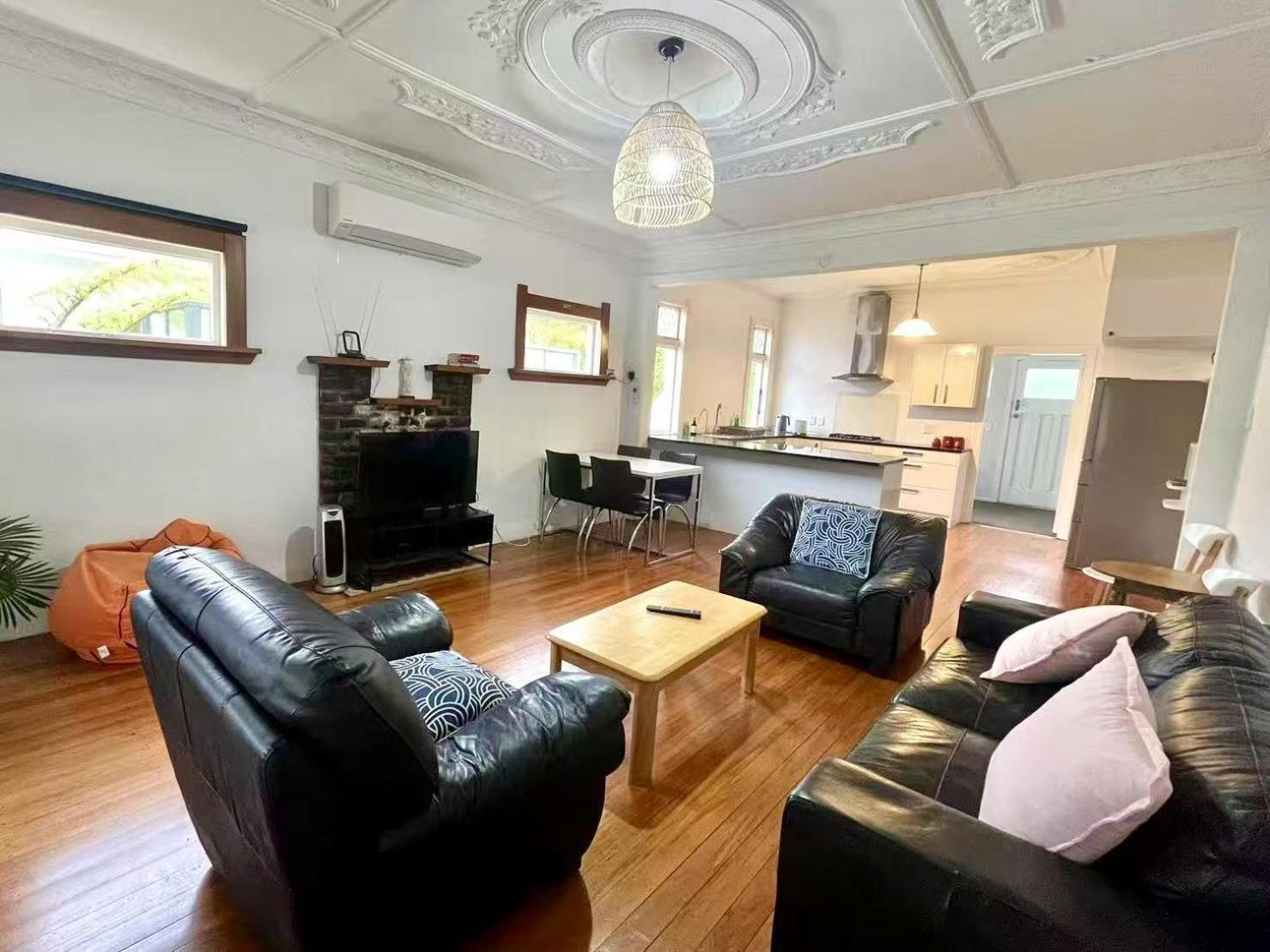 Spacious Retreat Near Ferry & Mall เวลลิงตัน ภายนอก รูปภาพ