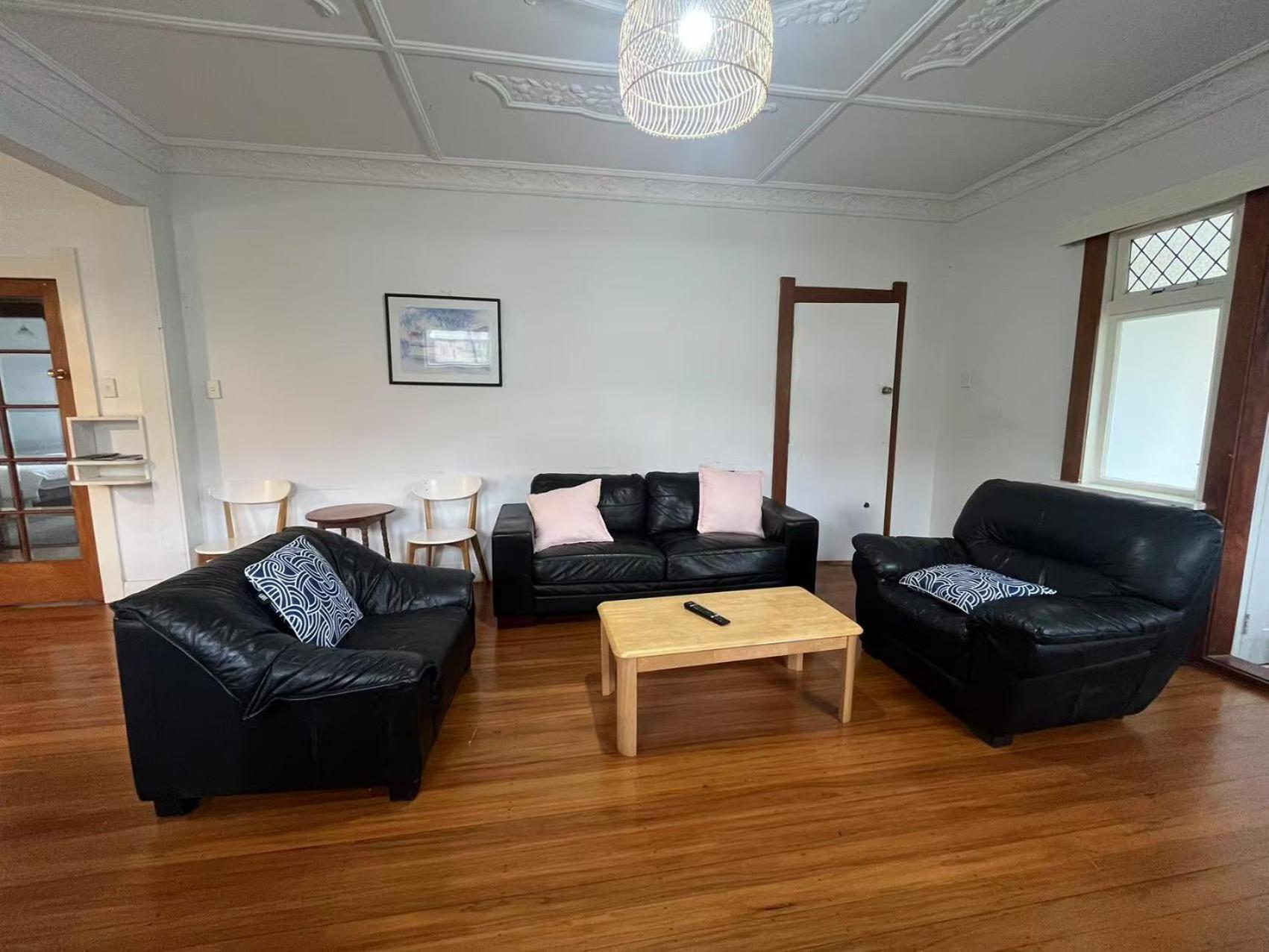 Spacious Retreat Near Ferry & Mall เวลลิงตัน ภายนอก รูปภาพ